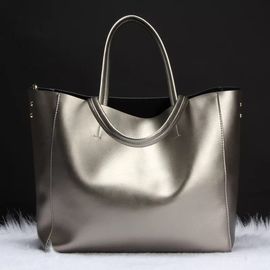 Genuine leather Material tote  bag  big size genuine leather handbags for women   leather bag  factory price shenzhen Lily Cheng