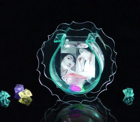 Modern Clear Acrylic Fish Tank With Picture Frame For Gift , Engraving