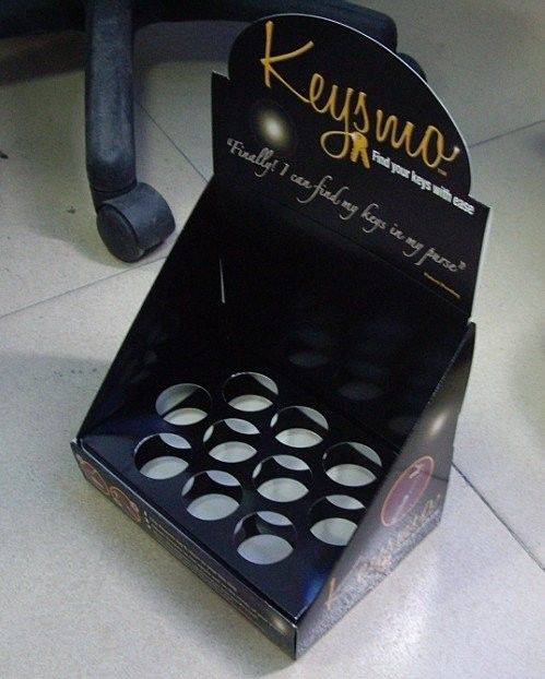 4C offset printing black modular Cosmetic Display Stands for skin care products showing